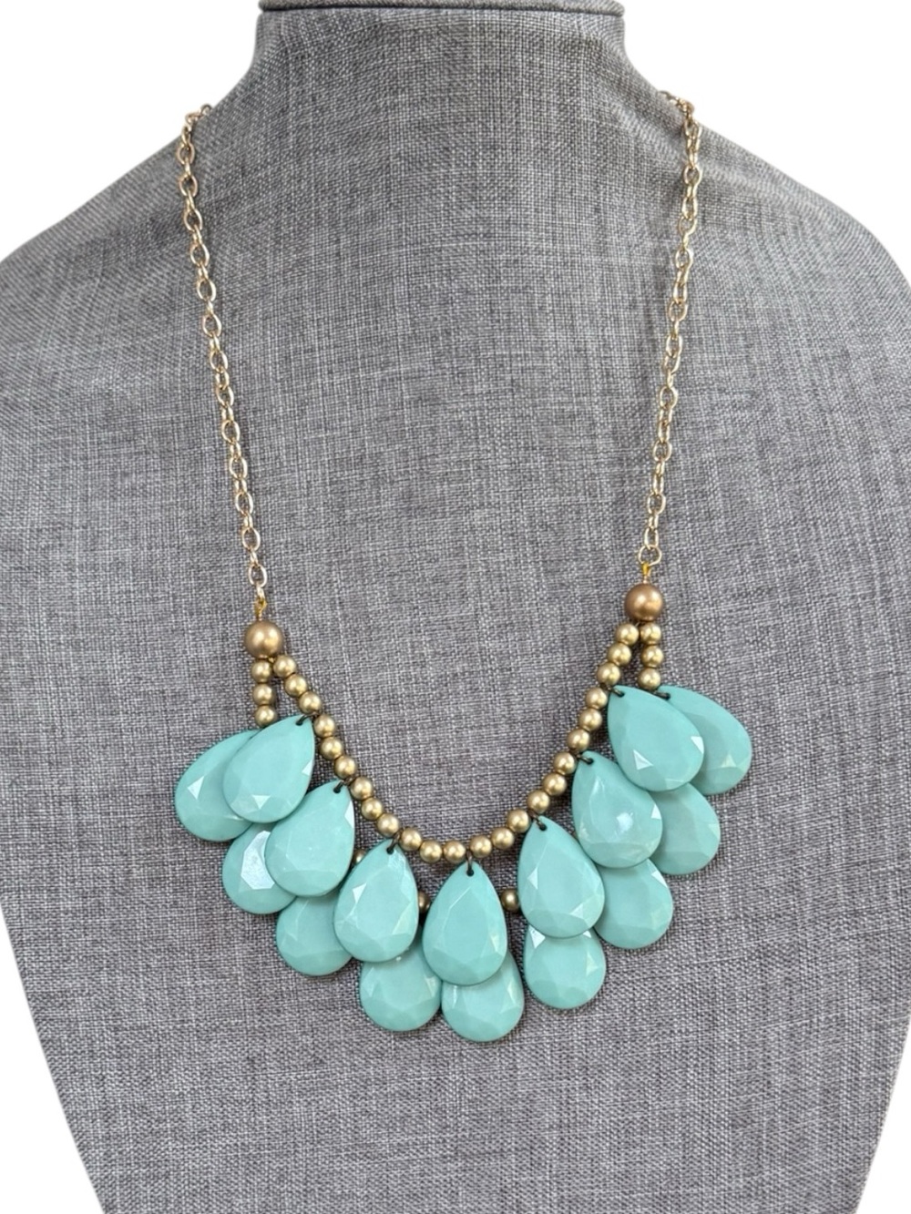 Turquoise Mint Teardrop Bib Statement Necklace Gold Tone Adjustable